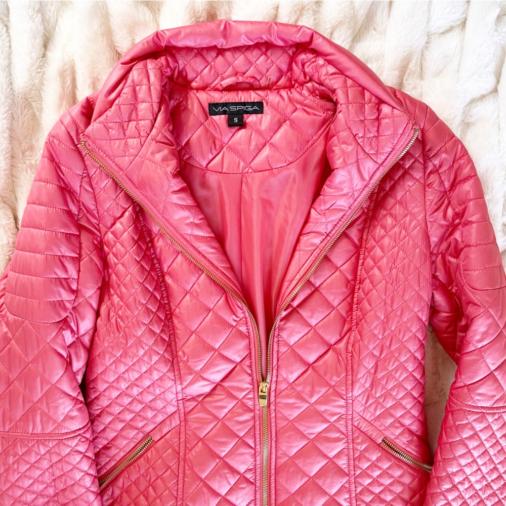 Via Spiga Hot Pink Puffer Coat With Gold Hardware Small - Picture 4 of 9
